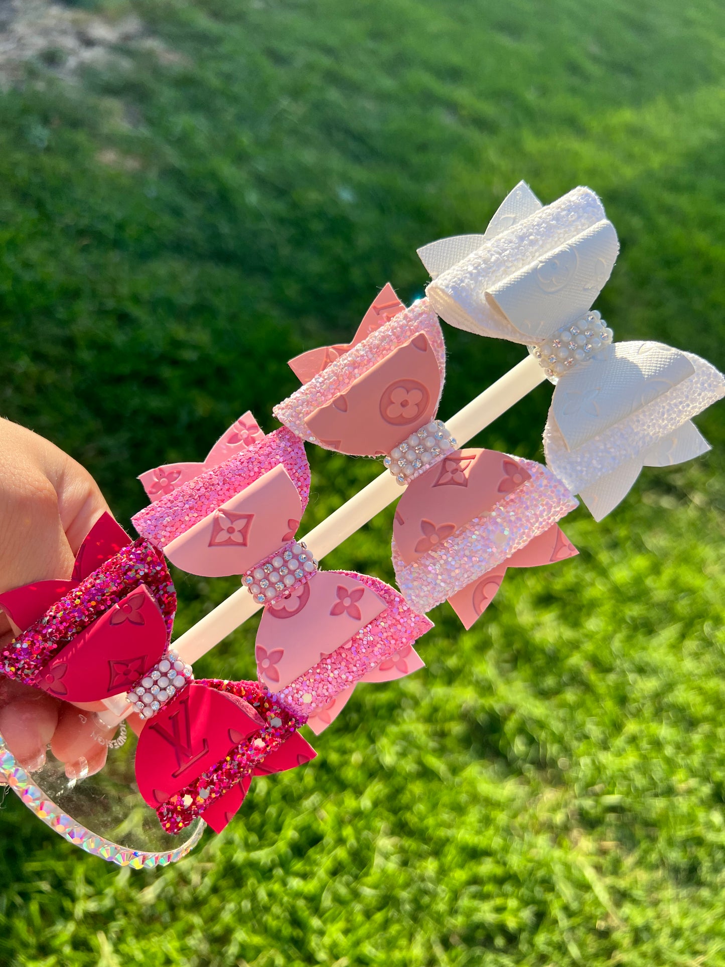 LV Straw Toppers